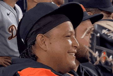 Miguel Cabrera does a double take