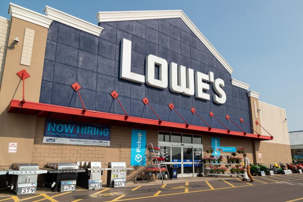 Up 4% This Year, Will Q1 Results Drive Lowe’s Stock Higher?