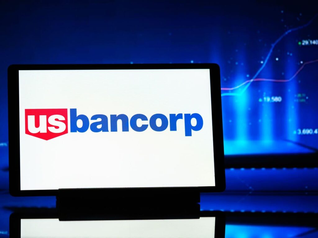 U.S. Bancorp Stock Is Trailing The S&P 500 By 17% YTD. What’s Next?