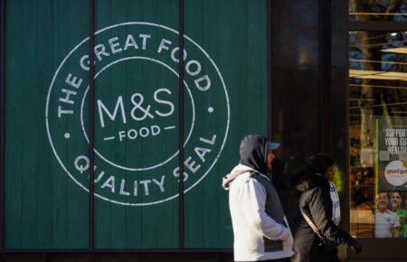 Marks & Spencer Shares Leap 8.6% As Profits Rise, Dividend Restored