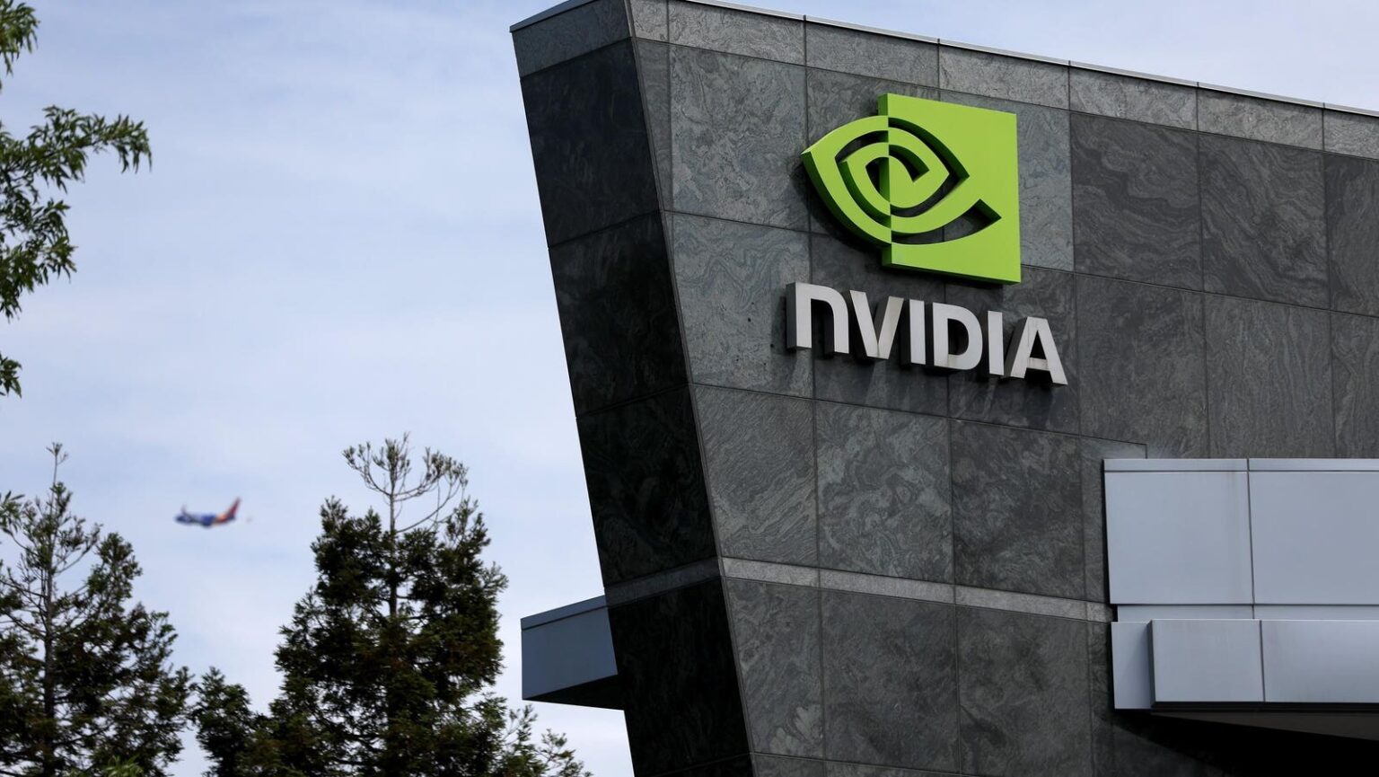 AI Boom Drives Chip Stock Rally After Nvidia Smashes Wall Street Expectations
