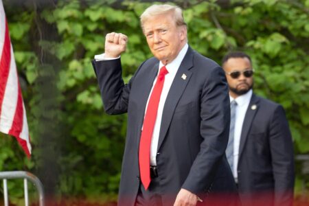 Is Trump’s Business Generating Revenue From Flying Around Secret Service Agents?