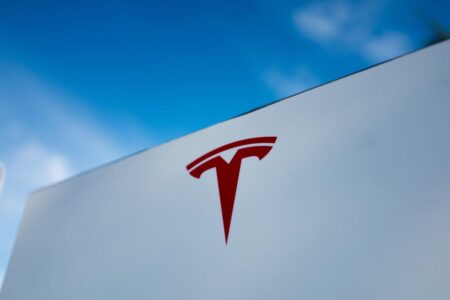 Tesla Semi Is On Track For A 2026 Launch. Will It Help The Company’s Underperforming Stock?