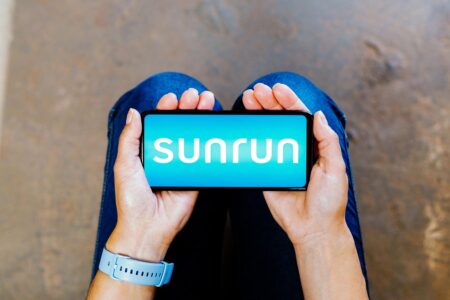 What’s Next For Sunrun Stock After 25% Gains In A Month?