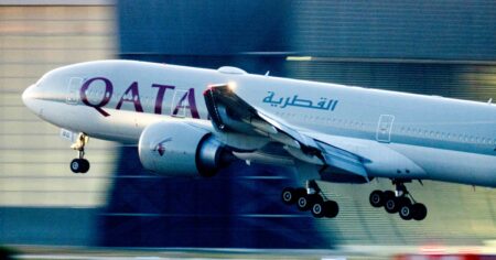 12 people injured after Qatar Airways plane hits turbulence on flight to Dublin