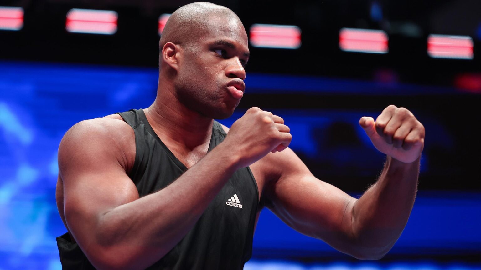 'Next-level power' – Dubois' new padman describes Briton as 'the biggest puncher'