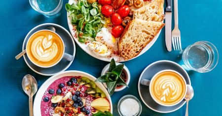 The Top 4 Healthiest Breakfasts, According to Doctors