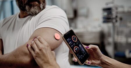 Why do men get diabetes at lower BMIs, face more complications?