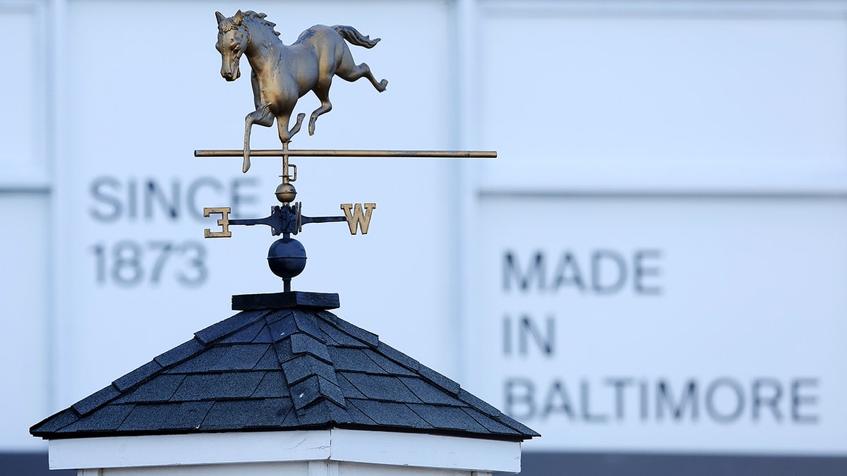 Preakness sign
