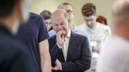 EU elections: German conservatives lead as support for Scholz slumps