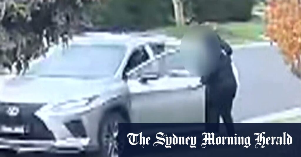 Three teenagers charged over alleged armed carjacking