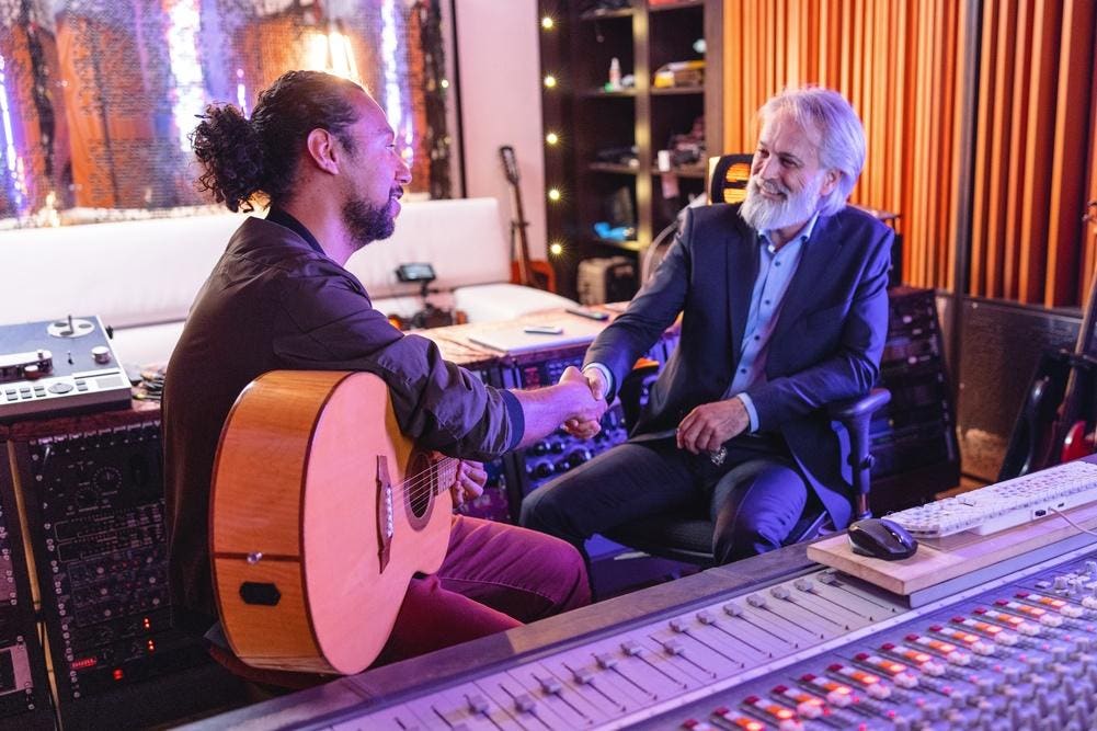 How To Know When To Choose A Music Manager