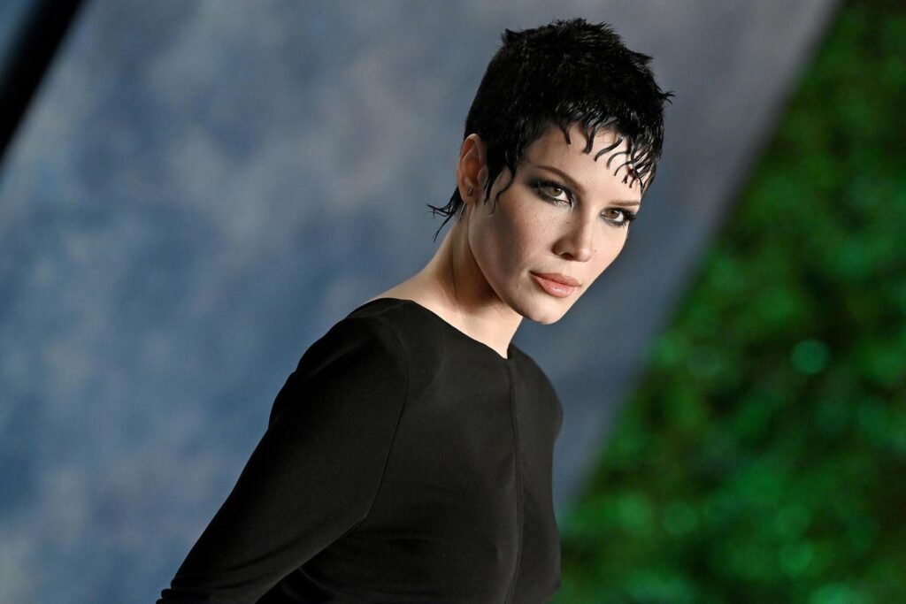 Halsey Announces New Album And First Single Release Date