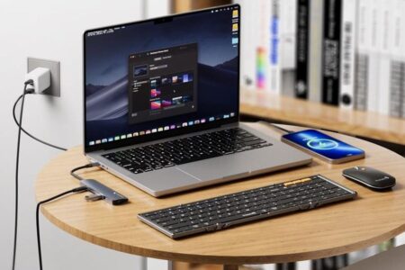 Take Your Office With You Anywhere With The ProtoArc XKM01 Combo Kit