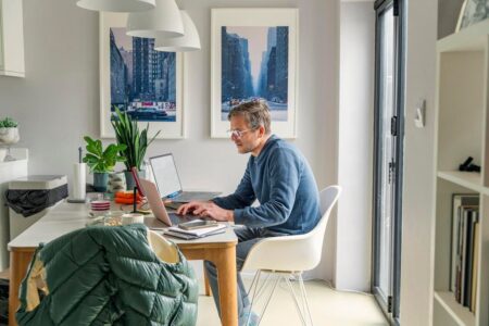 Maximizing Your Startup Life From The Living Room