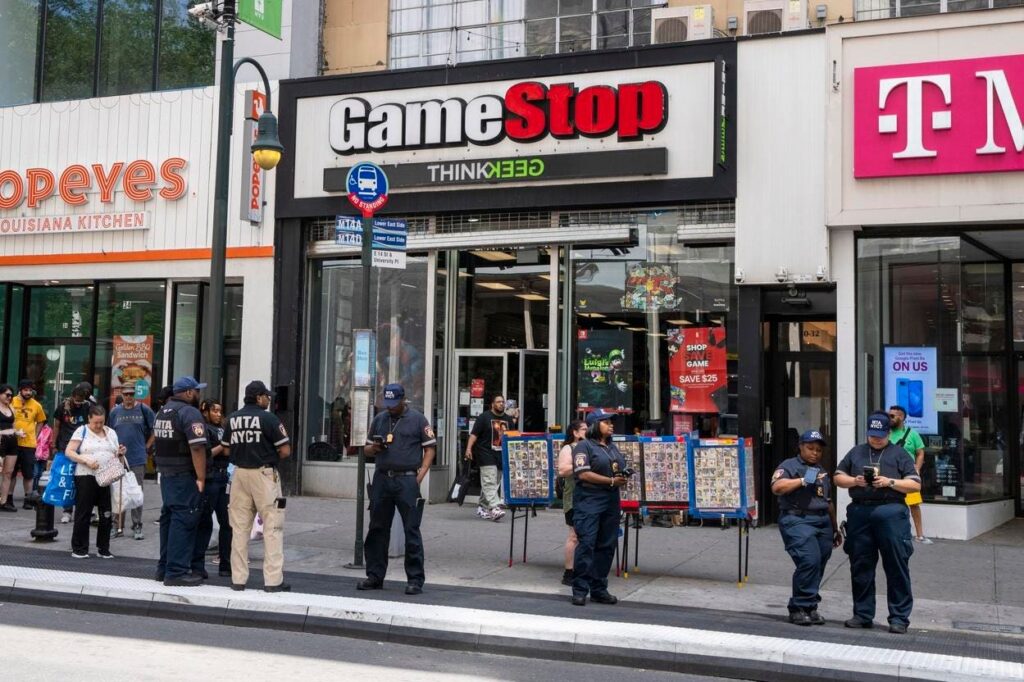 How Does The Current Rally In GameStop Stock Compare With The Fall In 2008 Crash?