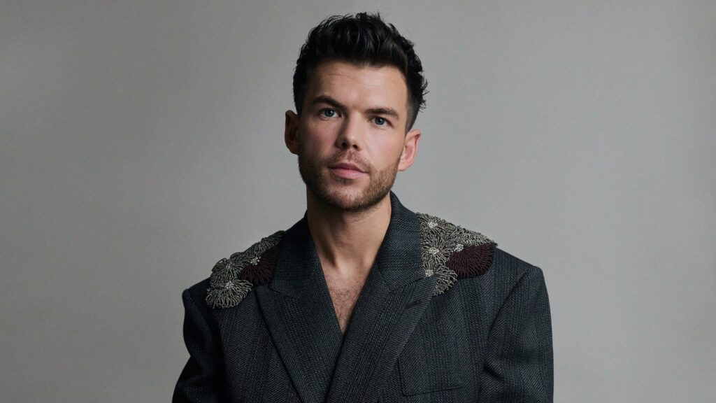 ‘I Knew Fans Would Find It Frustrating’: ‘Bridgerton’ Favorite Luke Newton Talks Delayed Gratification and Leading-Man Energy