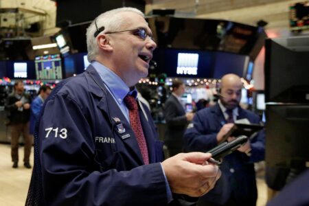 Overweight The NASDAQ And Buy Apple now.