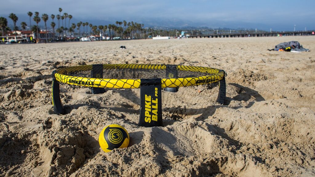 5 games to pack for a trip to the beach to make your day in the sun complete