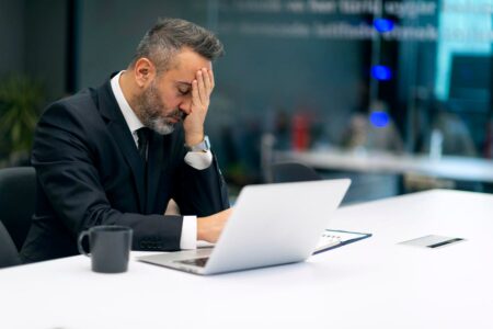 The Six Mistakes That Will Stunt Business Growth