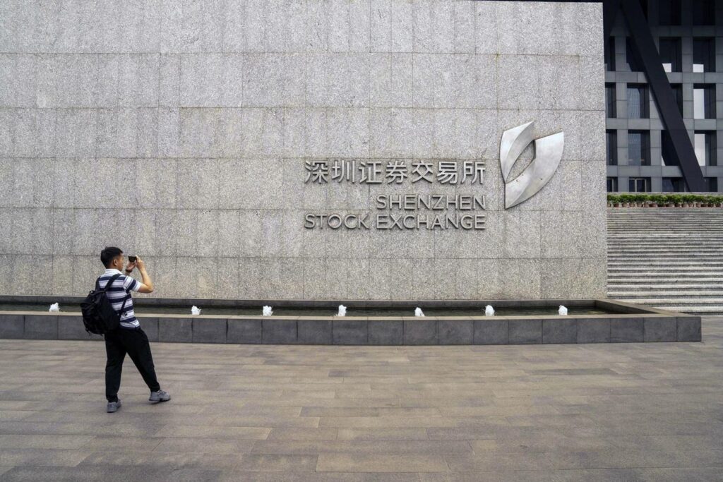 Sinolong New Materials Soars On Debut, Minting New China Billionaire