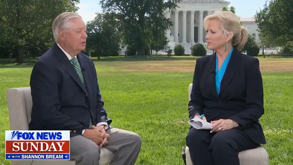 GOP senator says Biden better ‘pray’ for presidential immunity over border policies