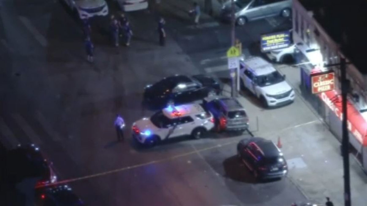 Philadelphia police officer shot