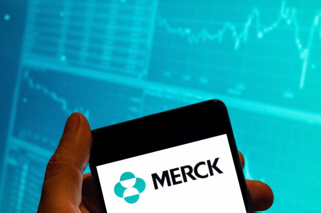 With Robust AI Prospects Is IBM A Better Pick Over Merck Stock Within The Dow Index?