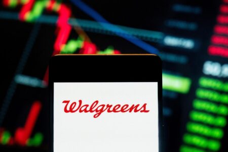 Down More Than 50% This Year, Should You Pick Walgreens Stock At $12?