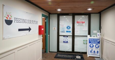 Juror says someone left her bag with $120,000 cash and promise of more if she’ll acquit