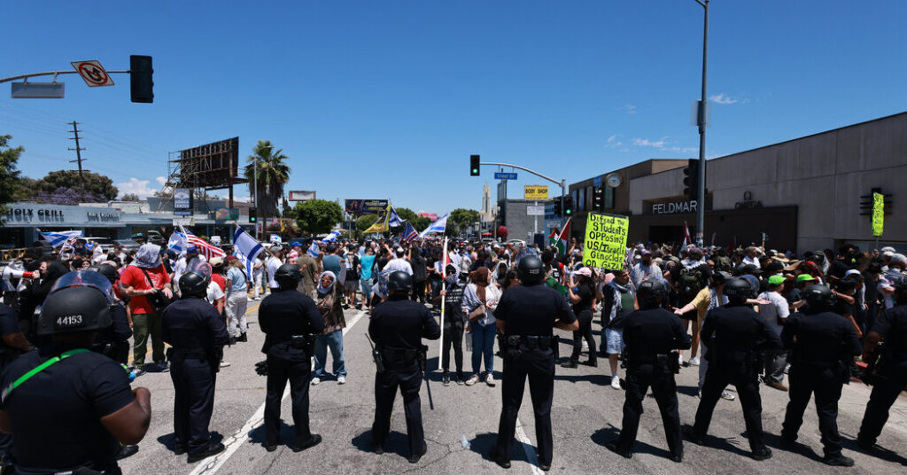 Biden Condemns Protest Outside Los Angeles Synagogue as Antisemitic