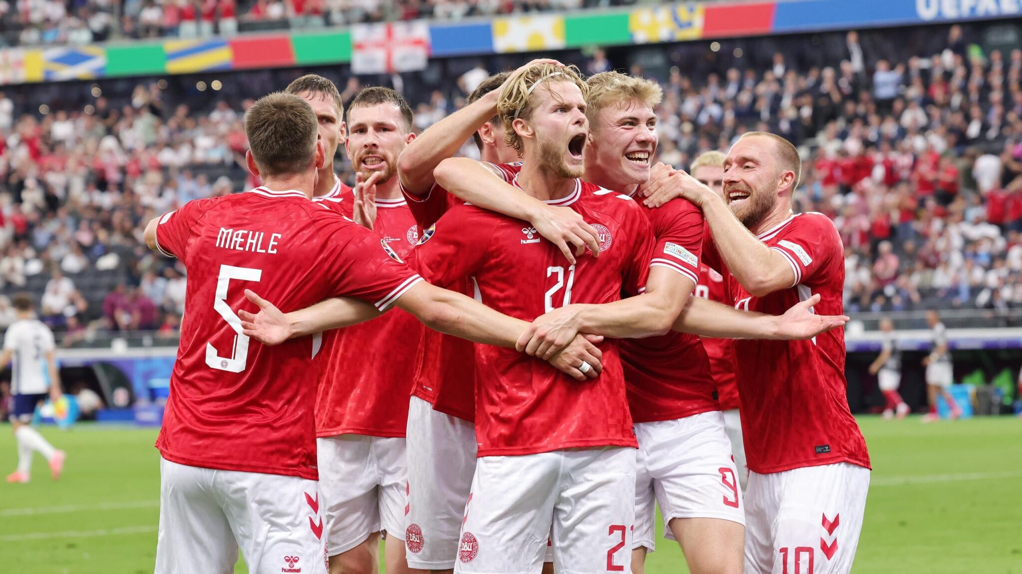 Denmark Draw Denmark 1-1 England - Stodgy Three Lions limp to Euro 2024 draw after ...