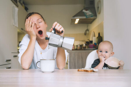 10 Hilarious Tips New Moms Should Know