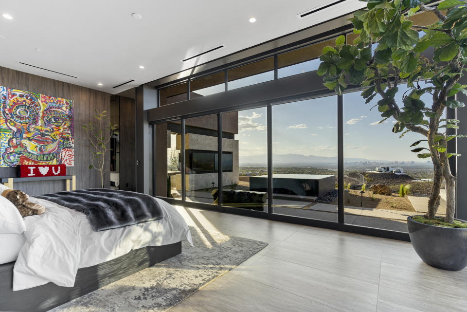 Bedroom - Oscar De La Hoya - house - Las Vegas real estate