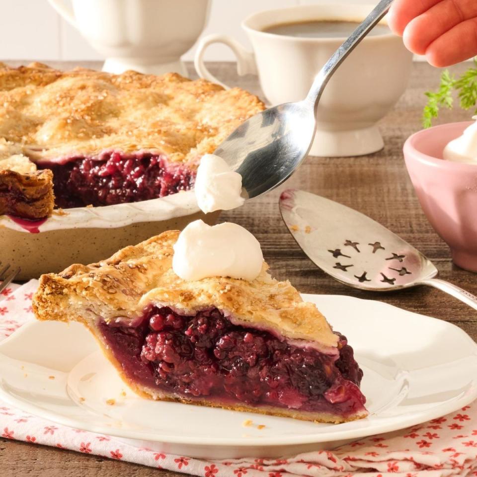 blackberry pie