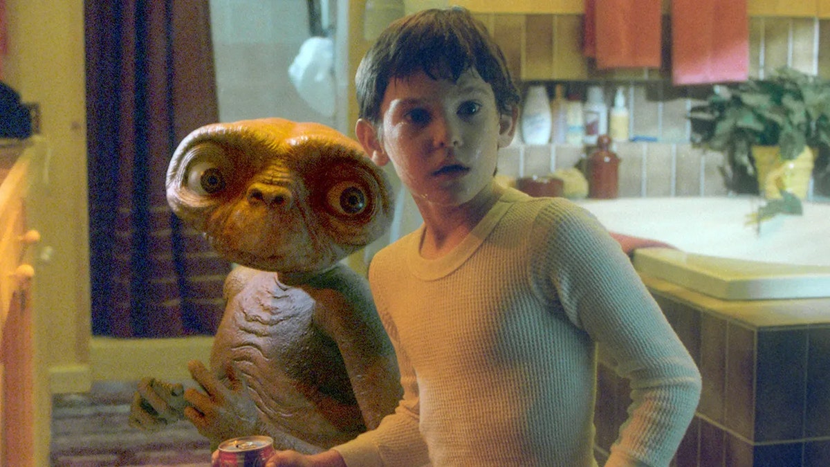 Henry Thomas and E.T.