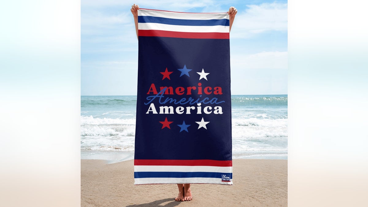 Show all the beachgoers your American spirit.