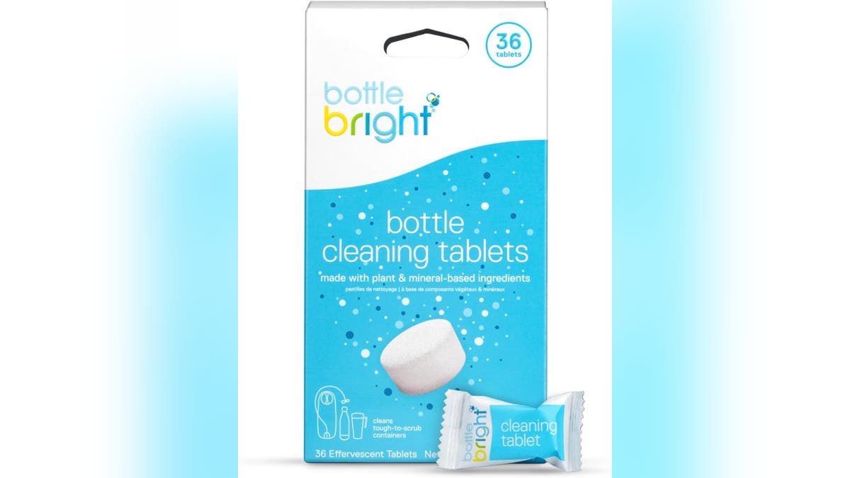 These tablets will revive old water bottles.