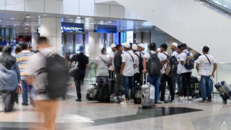 Entry of migrant workers into Malaysia: No plans to extend May 31 deadline, says home minister