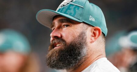 Jason Kelce Shares Thoughts on How to Shower Correctly