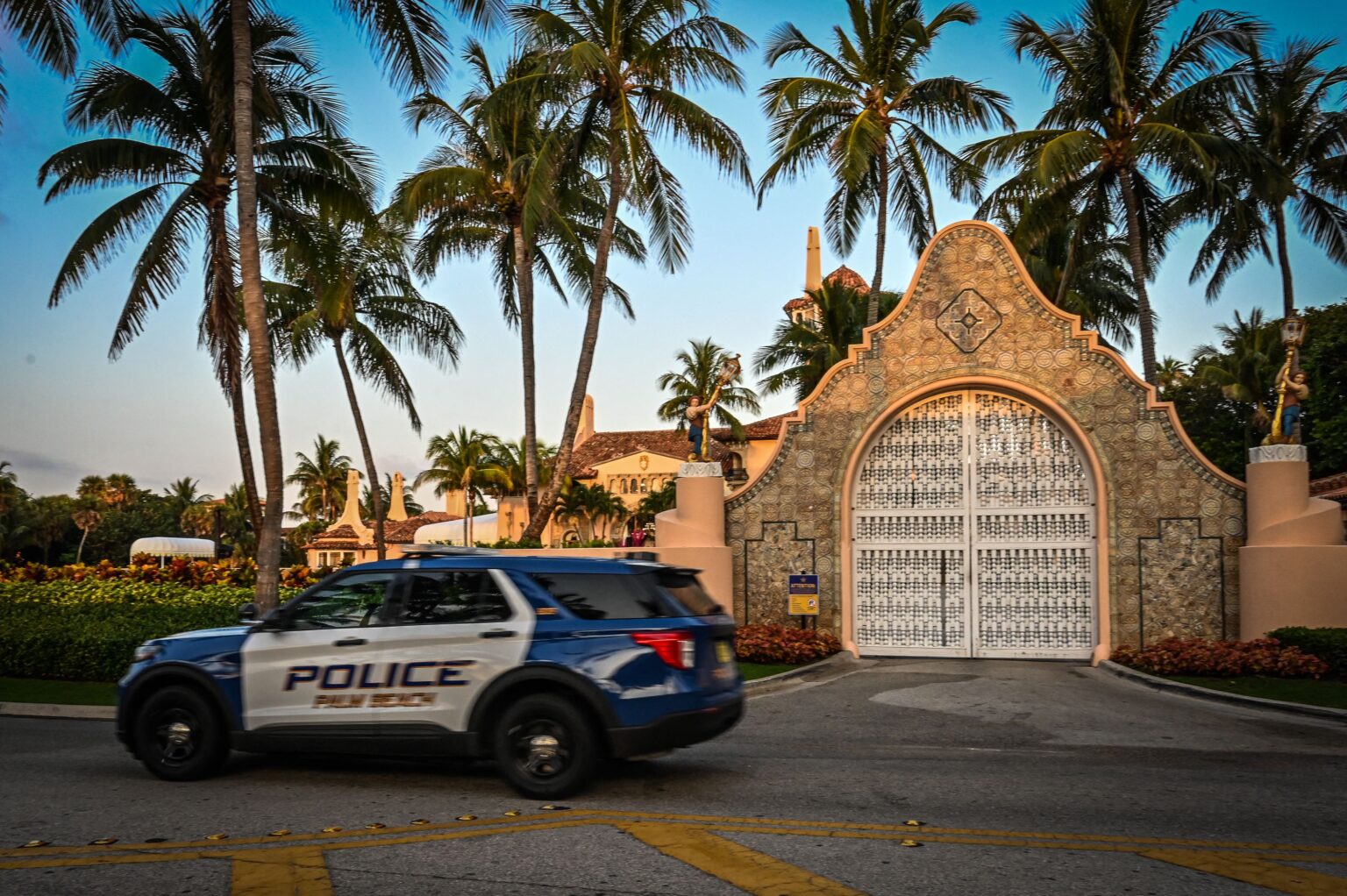 Migrants Arrested Near Mar-a-Lago – Newsweek