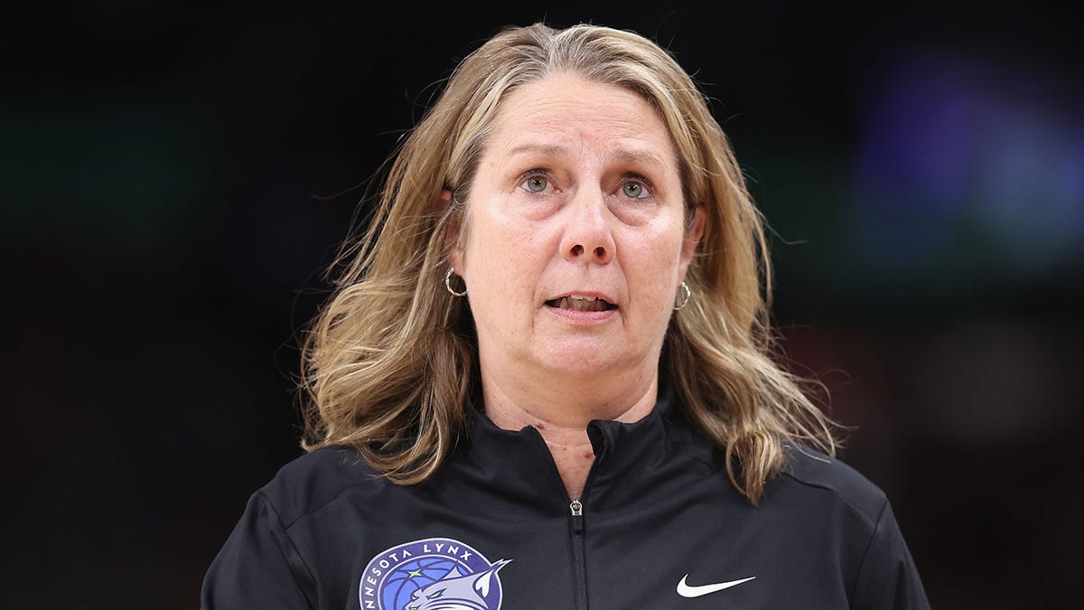 Cheryl Reeve reacts during a Lynx game