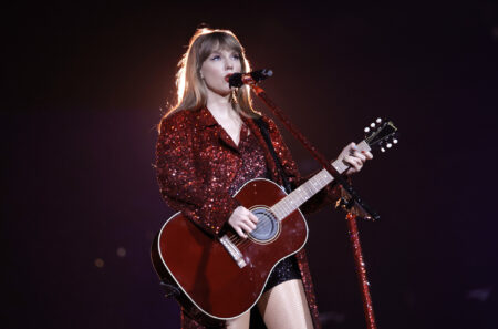 Taylor Swift Guitar Theory Sends Internet Into Meltdown