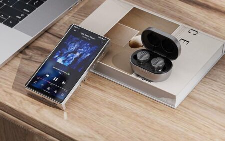 FiiO’s New M23 Digital Audio Player Lets You Listen On The Move Without Compromise