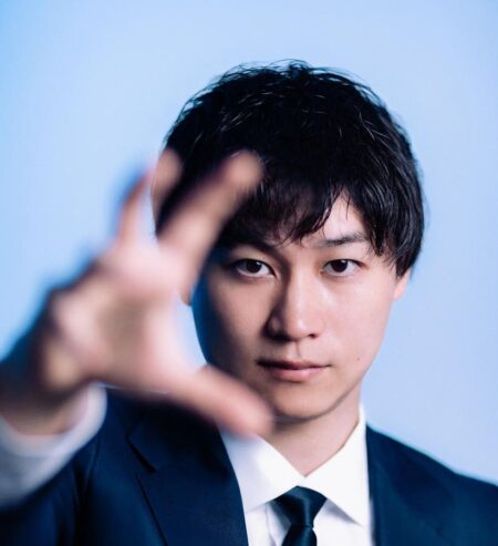 How Japan’s Youngest Billionaire Shunsaku Sagami Uses AI To Disrupt M&A Brokering