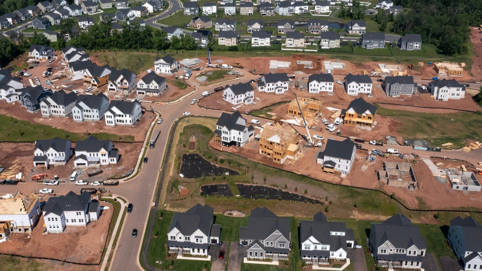 Biden admin rebuffs lawmakers’ claims new energy standards will exacerbate ‘dream-killing’ housing costs