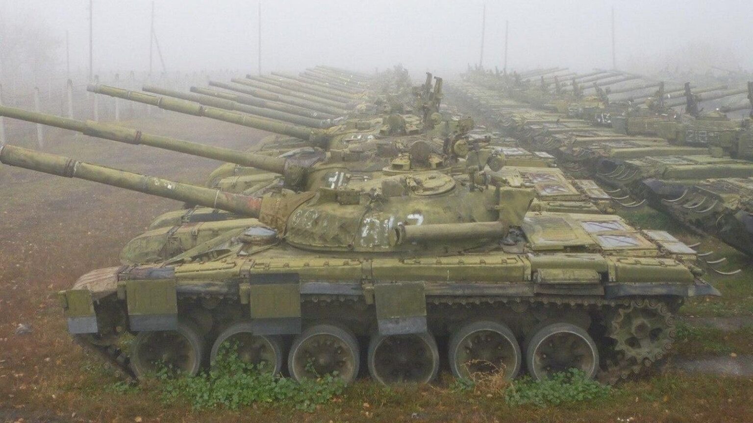 Russia Is Running Low On Tanks. So Why Are A Thousand First-Generation T-72s Still Sitting In Storage?