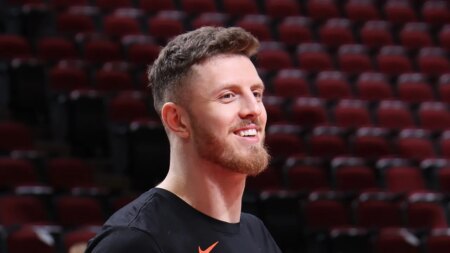 Former Knicks star Isaiah Hartenstein, wife Kourtney Kellar get warm reception from Thunder after son’s birth
