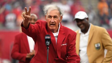 Coaching legend Monte Kiffin, Lane’s father, dies at 84