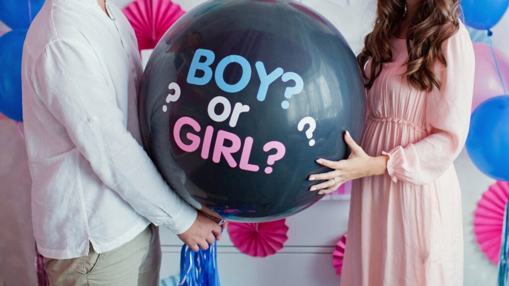Mom-to-be ‘ruins’ her own gender reveal party after dad’s girlfriend forces it on her